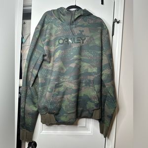 Oakley Sweatshirt